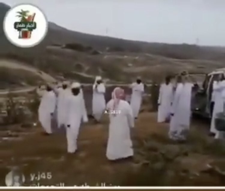 هل هذي نهاية " اجتماعات " اللجنه العليا .. ومنع التجمعات .. #غلق_منافذ_ظفار٣