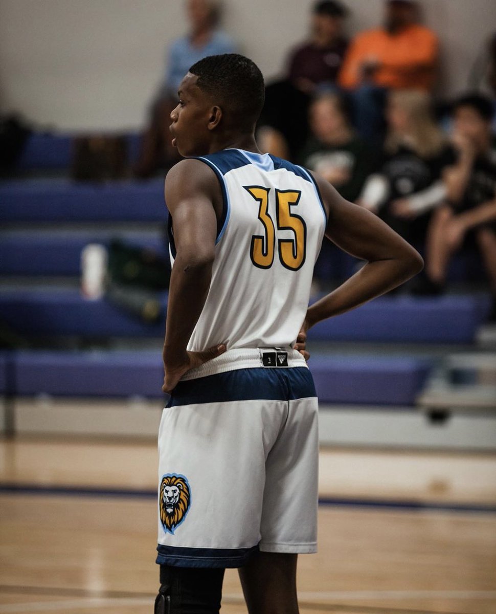 Please join us this Monday June 8th at 11:00 am as we celebrate the college signings of <a href="/RogersRuslan/">Ruslan Rogers</a> <a href="/noahcurtisst/">Noah Taylor</a> and Bryce Woolridge!  This will be an outdoor, social distanced signing event.  Please bring your chairs &amp; celebrate with us at the Gazebo on Monday!