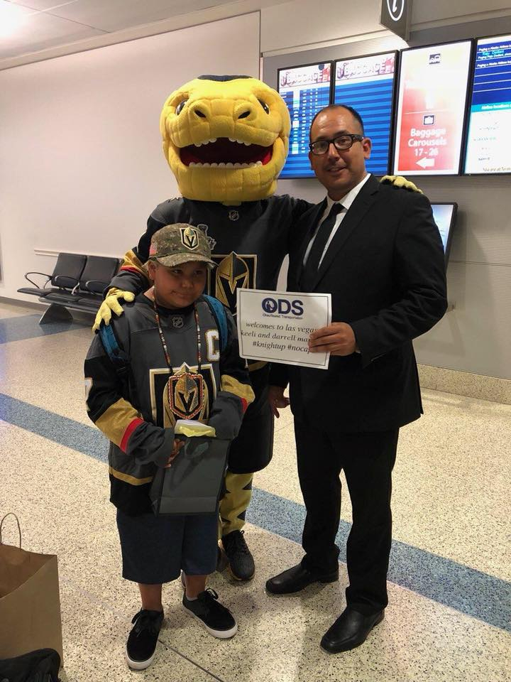 ODSChauffeured's tweet photo. #FlashbackFriday to this time last year when we greeted 9-year-old Keeli from Vancouver who was granted her wish to visit #LasVegas and meet her favorite team, the Vegas Golden Knights! We can't wait for hockey season to start back up.🏒

📞702.688.7353⠀⁠ https://t.co/4M39mGE5RI