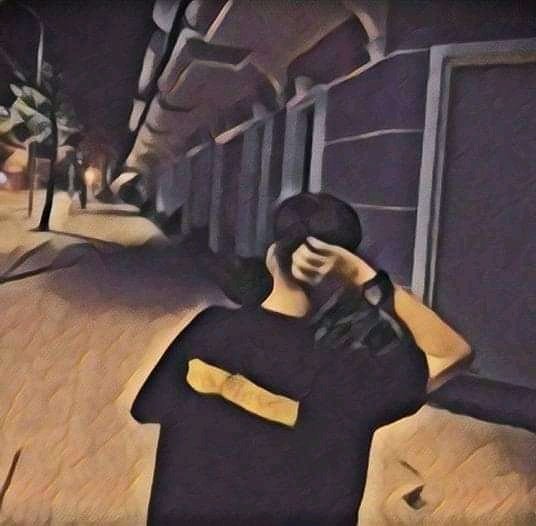 "kadang yang terindah tak diciptakan untuk dimiliki. cukup di pandangi dari jauh, lalu syukuri bahwa ia ada di sana untuk dikagumi dalam diam. @jakartaindonesia15