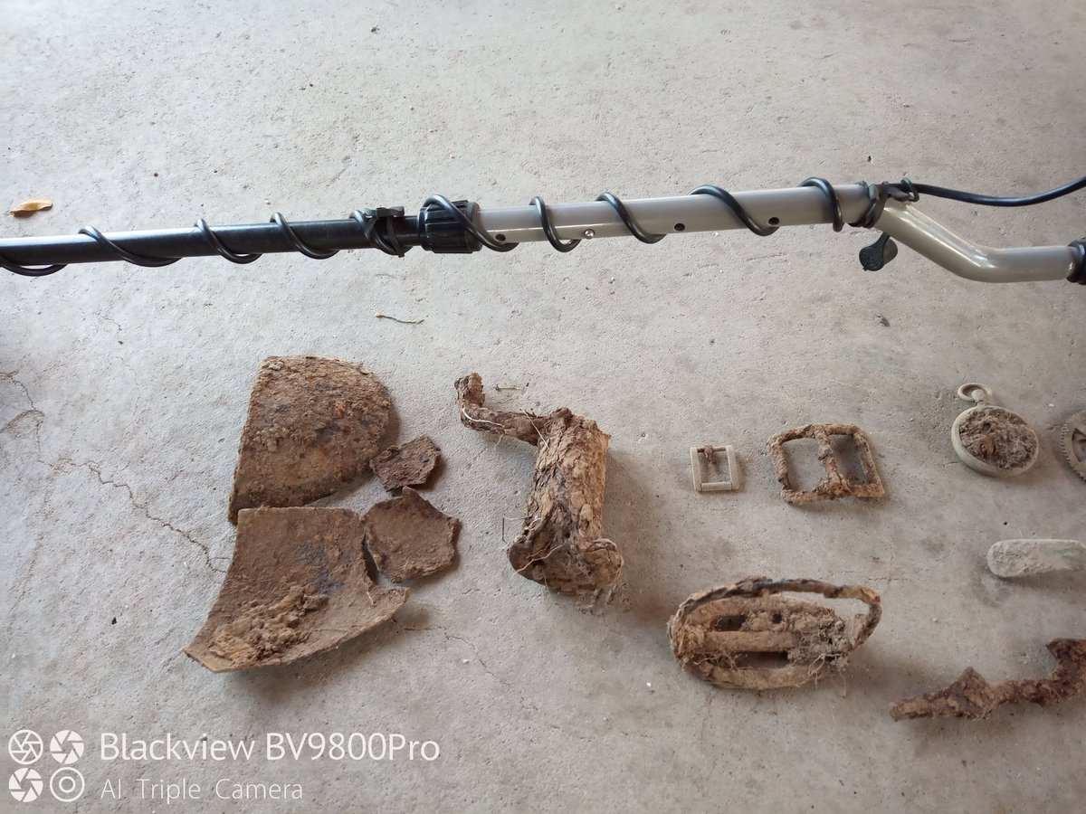 Dirthunter1's tweet image. #RUTUS
Early morning hunt producing some nice relics.