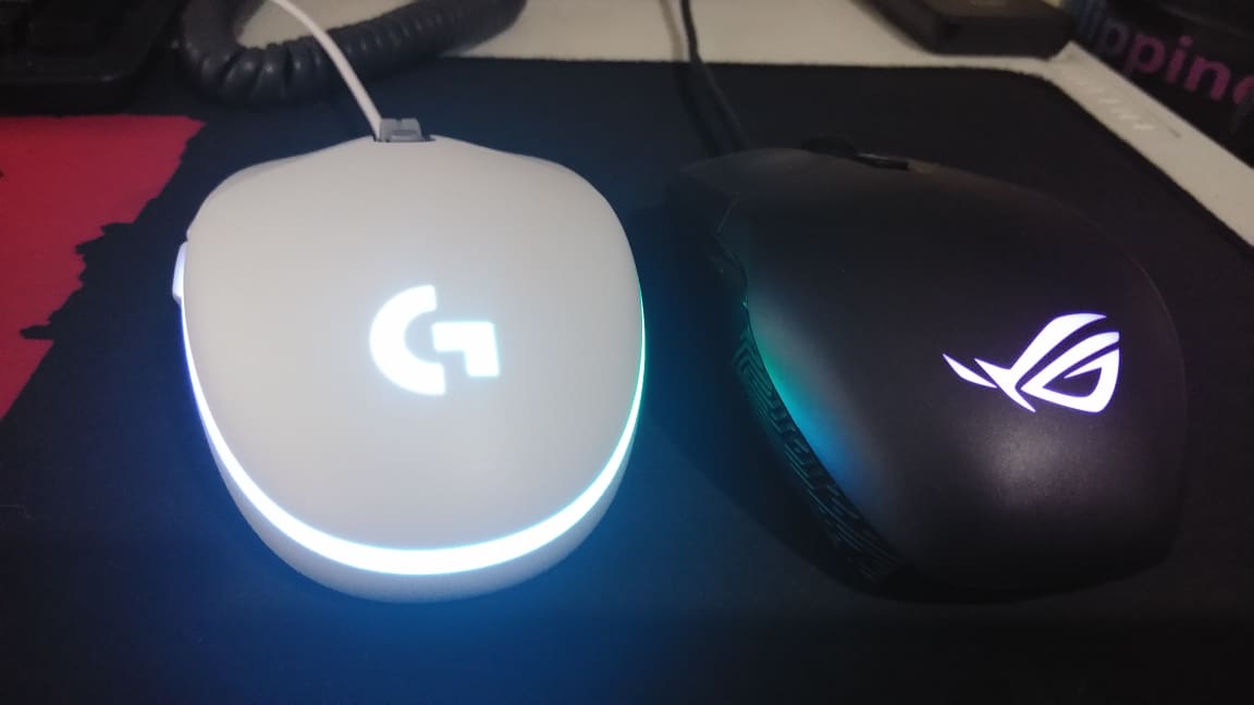 FedericoTermulo's tweet photo. #Logitech G102 Lightsync
#Lazada 
#3dModelingWeapon
#Comfortability
I just scored 222 points (Normal, Medium, 30s) on https://t.co/W8IhSMmCCi #mouseaccuracy https://t.co/otSqWN05hf