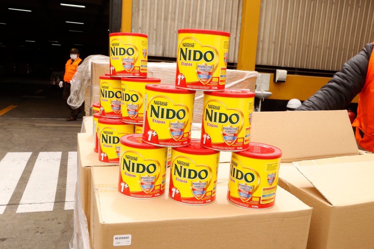 Seguimos sumando esfuerzos. Gracias al trabajo articulado con la <a href="/EmbSuizaPeru/">Embajador Paul Garnier</a>, <a href="/indeciperu/">INDECI</a> y la Oficina de Apoyo al Cónyuge del Presidente de la República, hoy hemos entregado 23,736 latas de Nido+1 para niños y niñas en situación vulnerable a nivel nacional.