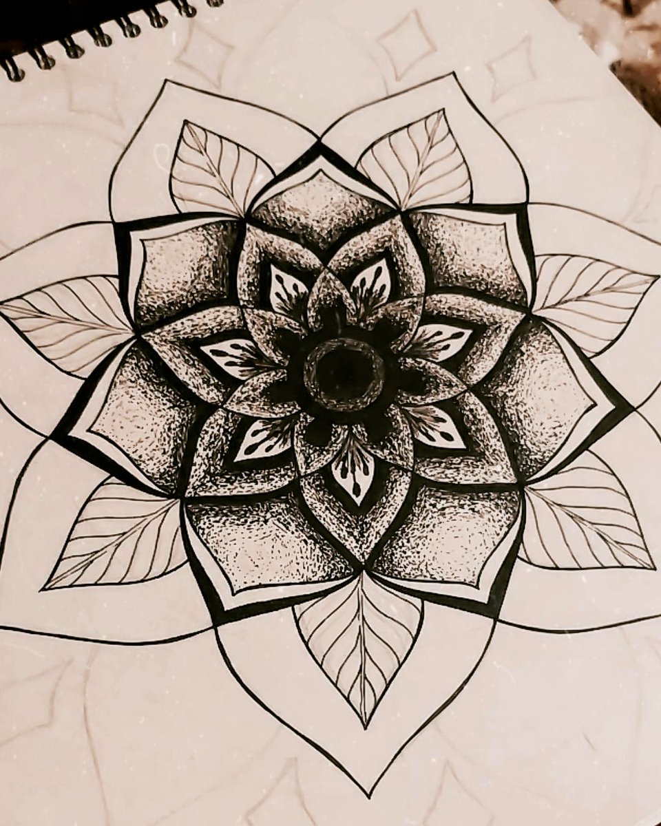 Reem_Mahmoud_59's tweet photo. One of the steps 👀❤
#steps #mandalachallenge #mandala #mandalas #mandaladotart #mandalaartist #mandalalovers #mandala_art #mandalatattoo #mandalasketch #mandalaideas #mandaladrawing #mandalasteps #mandalastepbystep https://t.co/xfdD5hrlpH