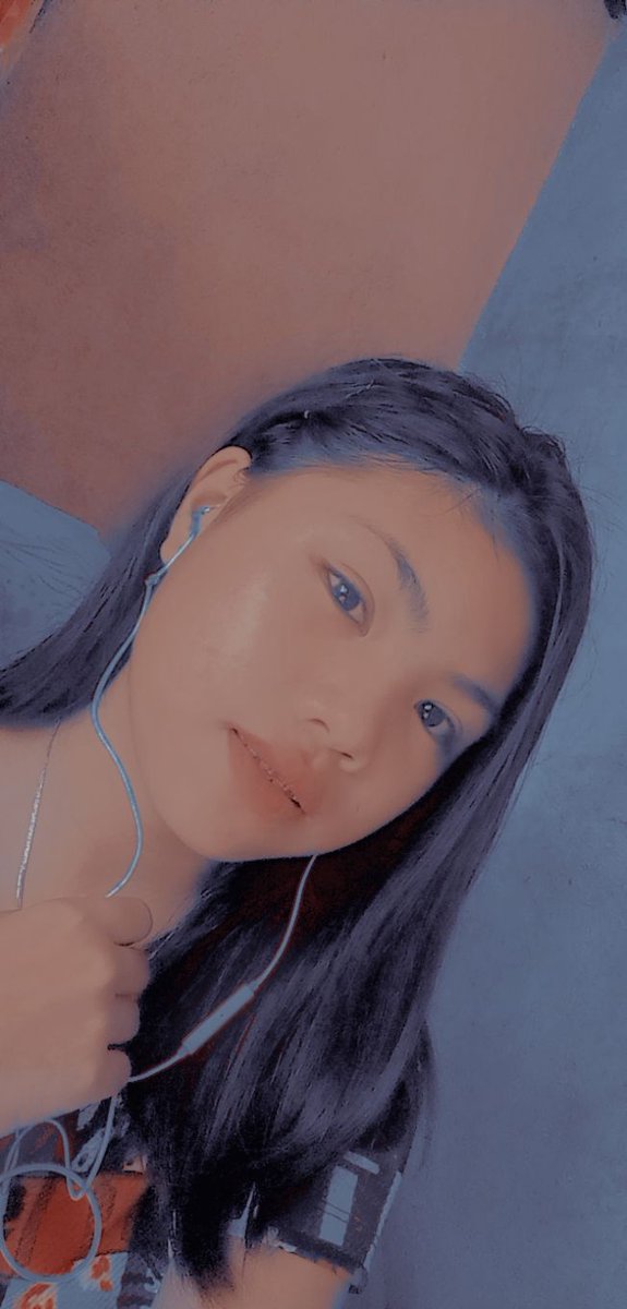 LagadiaAnn's tweet photo. 😊💫 https://t.co/i9pbZI6SHY