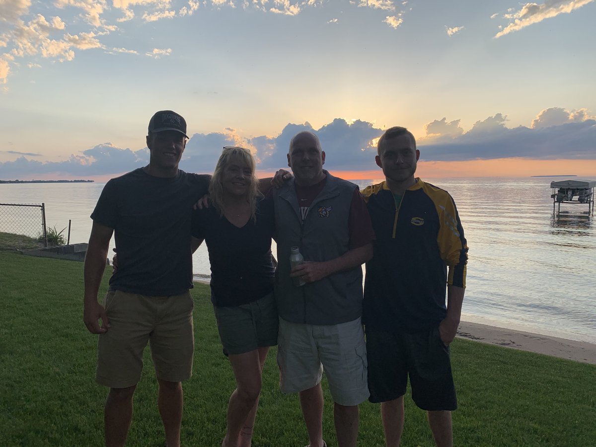 Sunset, Euchre, Fishing in the AM, Golfing in the PM.......  #caseville ⁦<a href="/jacksonokeefe28/">Jackson O'Keefe</a>⁩ ⁦<a href="/finkbeiner10/">Jacob Finkbeiner</a>⁩