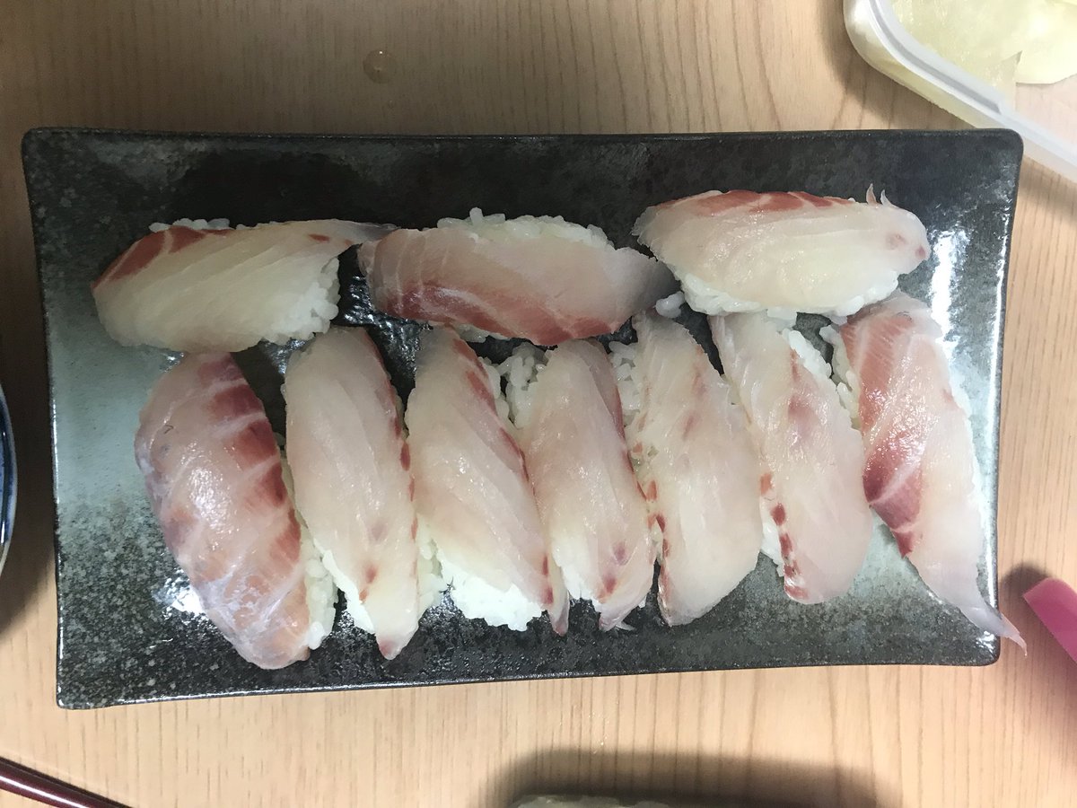 キノたんでちゅ お寿司のbefore After イサキって魚 お寿司