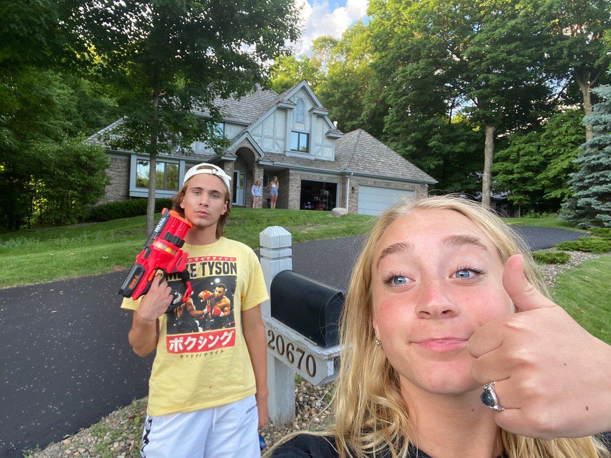 StankSome's tweet photo. @TonkaAssassins Emma seef was victimized https://t.co/UycZwZOGXf