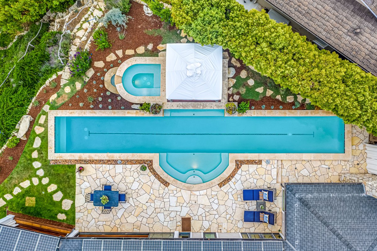 homeispv's tweet image. 7242BerryHil.TheBestListing.com 
#palosverdes #oceanview #onelevel #under2m #private #pool #artiststudio #athomeoffice