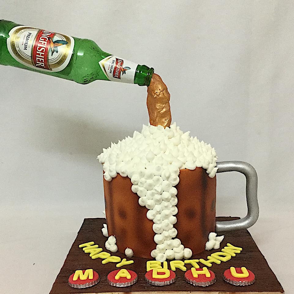 mirasdialacake's tweet photo. Cakes of Spirits to lift the Spirits of Gentlemen

For more visit https://t.co/REFRaeeAZo

#customizedcake #customizedbirthdaycakes #designercakesbangalore #themecakesbangalore #beerlover #BeermugCake #jackdanielscake  #birthdaycakes #birthdaycakesforboys #bangalorecakedelivery https://t.co/9AuHijlG4I