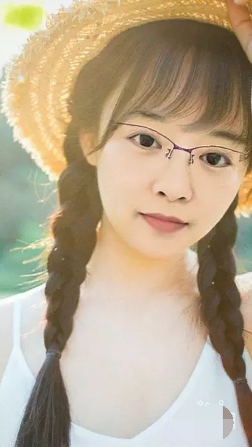 selfie big natural boobs tits nude gif on Twitter: "online chat