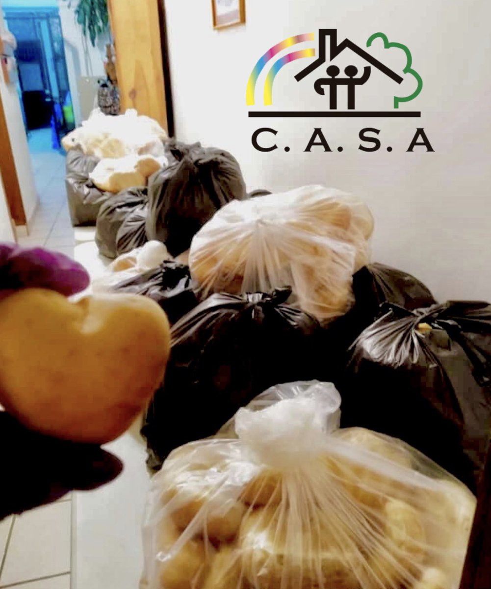 ¡Gracias a todos los que han contribuido para que podamos armar despensas! 

Con un corazón ❤️ de papa 🥔  extendemos nuestra gratitud por dar #OportunidadesDeVida

💥💥 300 DESPENSAS 💥💥