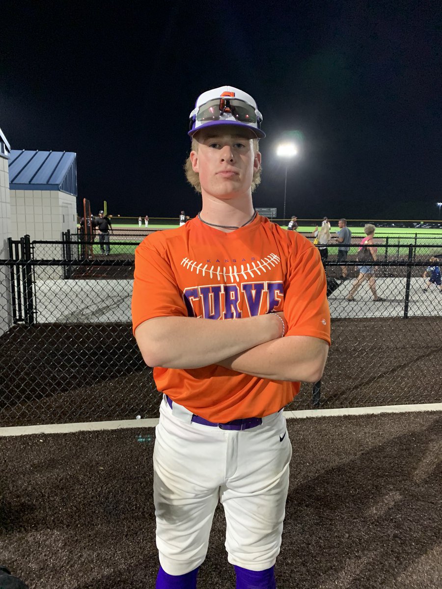 kansas_curve's tweet photo. Players of the game

@TylerSmithNBB14 
3 IP, 0 R, 2 H, 1 BB, 5 k’s

@Ivancox53360468 
1-3, HR, R, 2 RBI

@kingdisaballer 
2-3, 2B, RBI https://t.co/Gy4iklFK8E