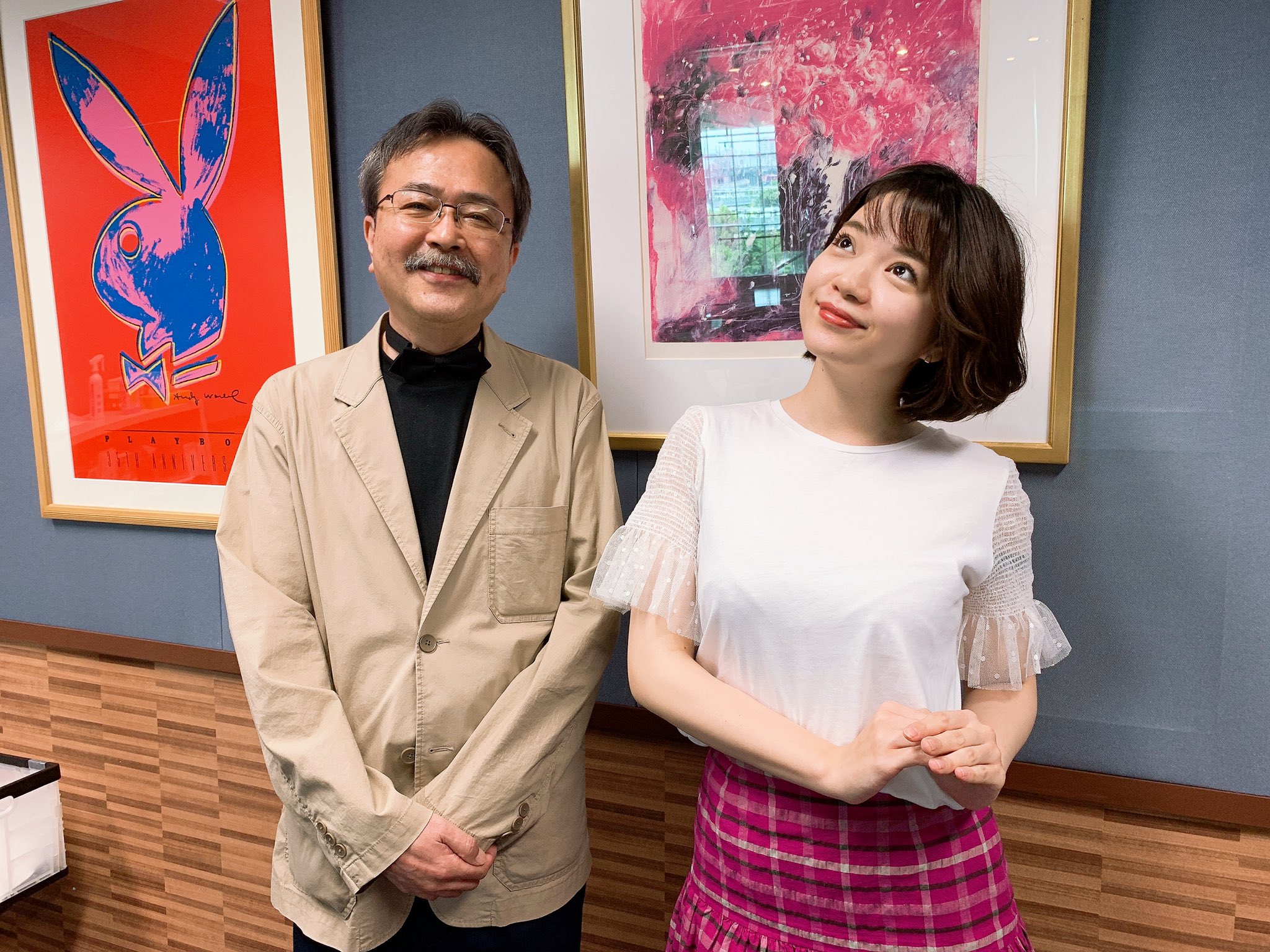 ダブジェネカウントダウン 公式 今週から澤アナ復活です ようやく帰ってきた茂奈実お嬢様と安堵の表情を浮かべる執事のトキメキ川の図 今週は02年のメモリーメッセージお待ちしてます 13 30頃からは もなみゅ ピックアップ ボカロ編
