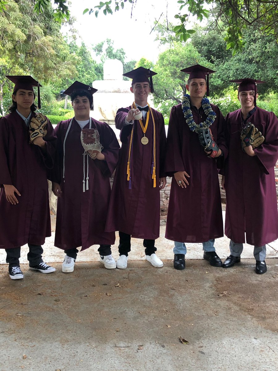 VaasBaseball's tweet image. Congrats to the 2020 senior class.  A picture of some of our players that graduated today!  Proud of all of you! - Coach @jamesmcfadden10