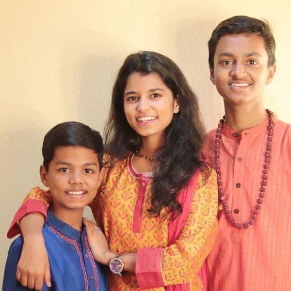 Maithili Thakur and her brothers. 
Just look at the shine in their eyes. That’s the shine of #NewBharat! Maithili’s belief in the Hindustani Sangeet, her commitment, apt use of social media to present her performances have already made her the queen of music on SM. 
Best wishes.