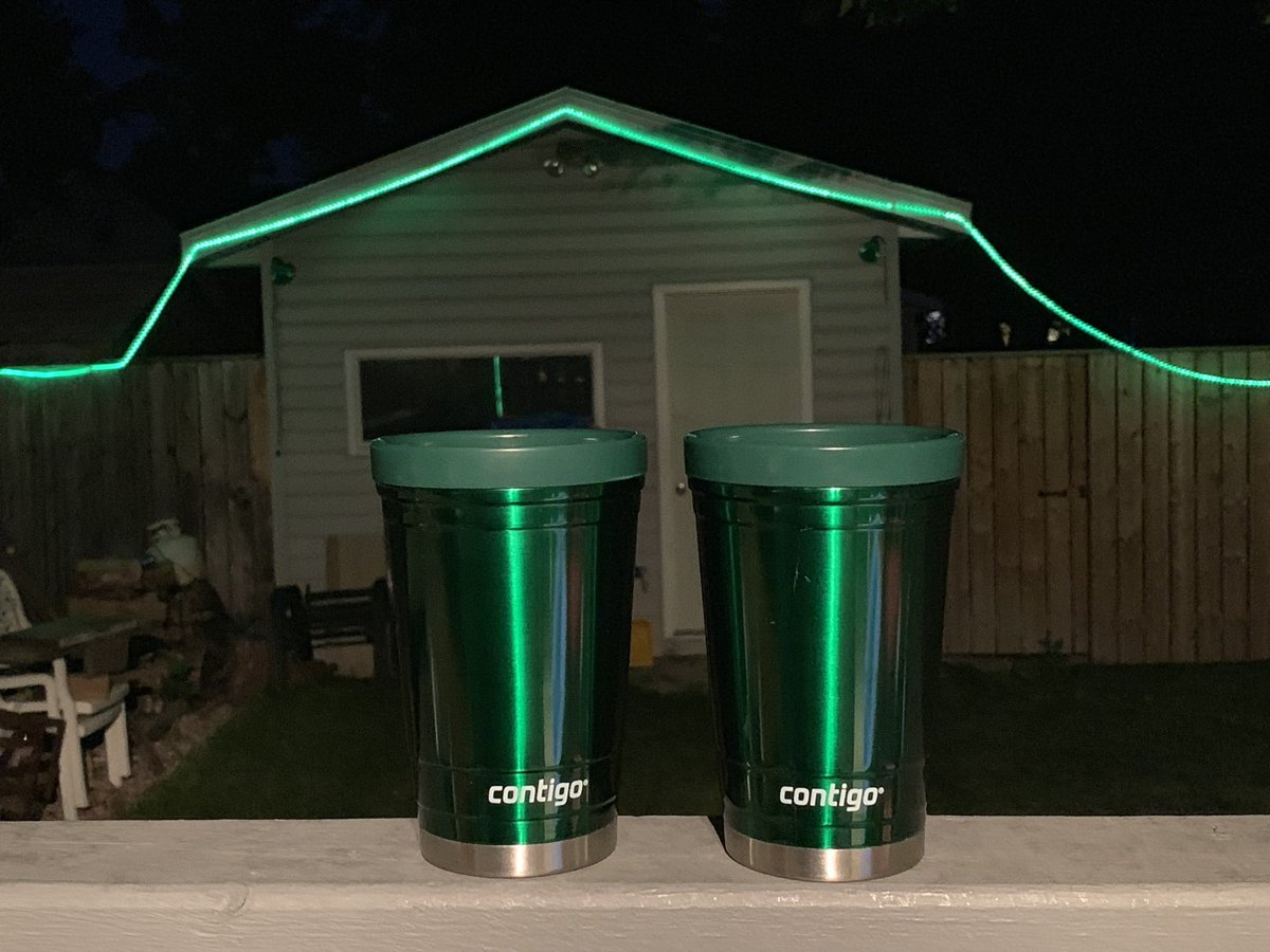 RiderCharm's tweet photo. #HappyHour Luv our green #Contico glasses! #GreenIsTheColour @Prairie_Scot https://t.co/M9w1lJksdt
