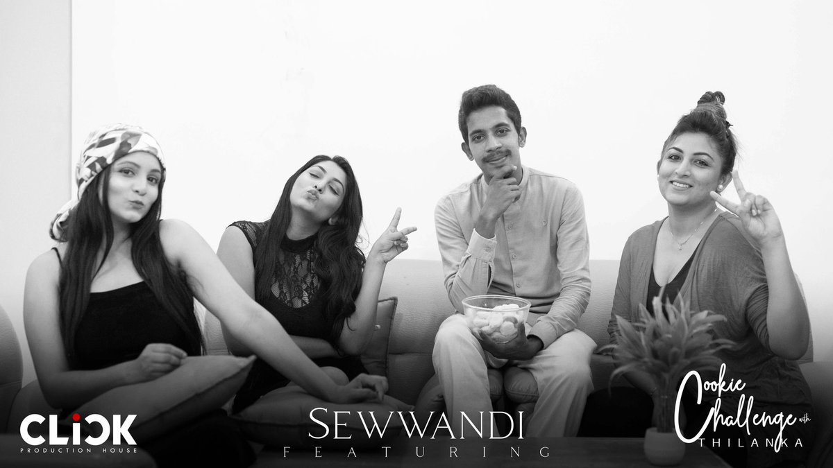IamThilanka's tweet image. Sewwandi Hitibandara ft Cookie Challenge with Thilanka Rathnayake ♥️👇🏽

youtu.be/nk3Pmp8tz7c

#CookieChallenge #MrCookie 🤵🏽
#CookieChallengeWithThilanka #Click #SriLanka🇱🇰#SewwandiHitibandara #ThilankaRathnayake