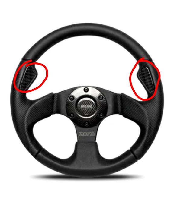 momoのJET(320mm)に変えたいんだけどどんな感じなんだろ… たまにアッ○ガレージとかで赤丸が劣化してクリアハゲしてるとかあるけどどのくらいでああなるんだろ… 