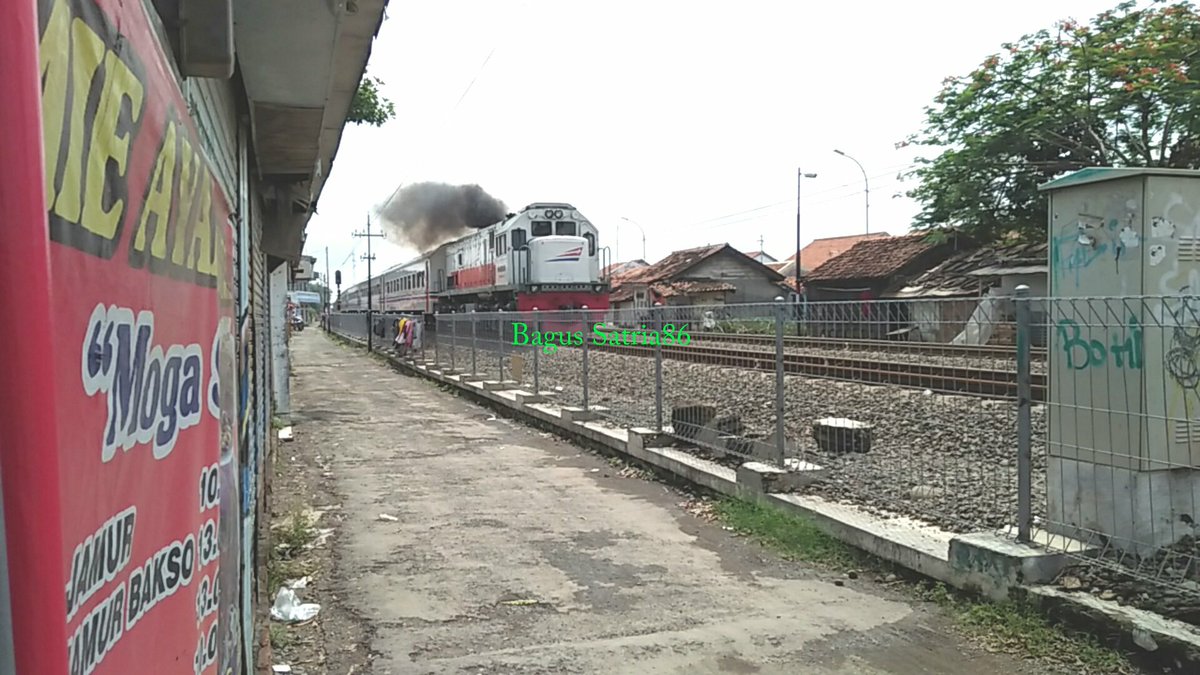 MuhammadSatry12's tweet photo. CC 201 83 16 dinas KA Joglosemarkerto
File: 29-01-2020

#Fotosepur
#Jawaramembara https://t.co/tC8YdAx7G4