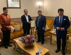 View image on Twitter