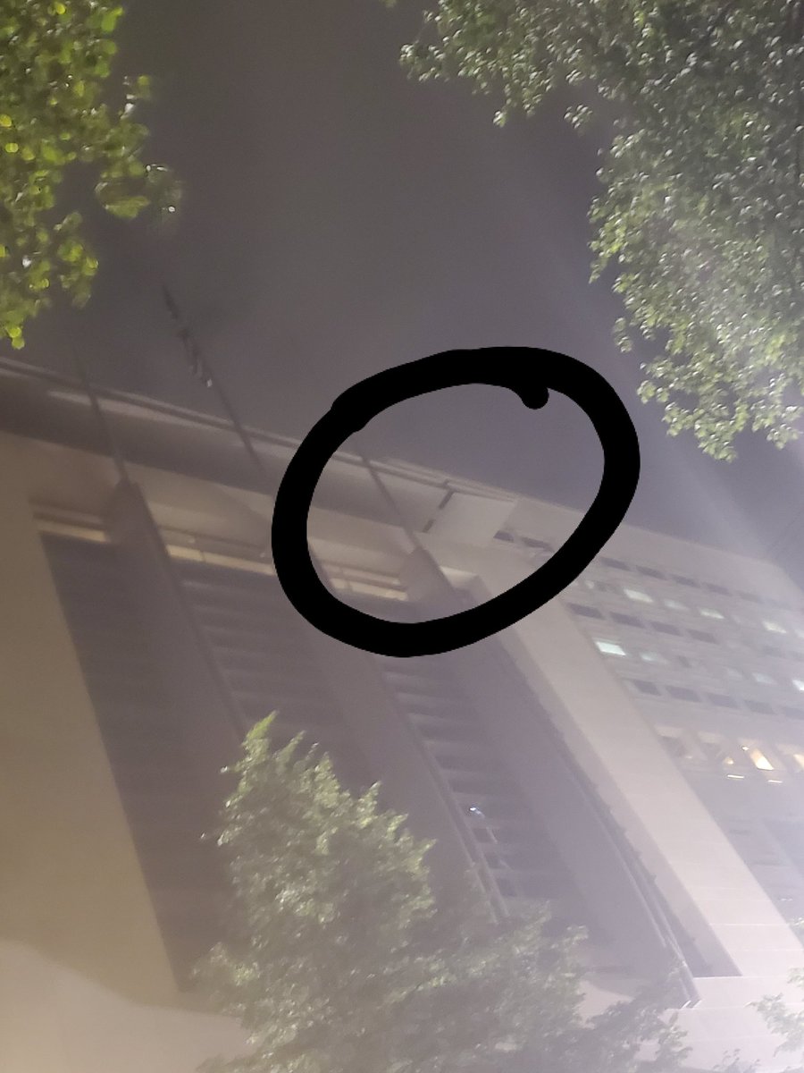 PinkieReed420's tweet photo. Twould be a shame if people idunno shined lights/lazers up here since that's where they are tonight. Idk. Such a shame. 

#WitchesAgainstWhiteSupremacy 
#TakeTheKnee  #shame #pdxprotest #BlackLivesMatter #SayTheirNames #ourstreets #fuckppd https://t.co/6rnaTLyVVJ