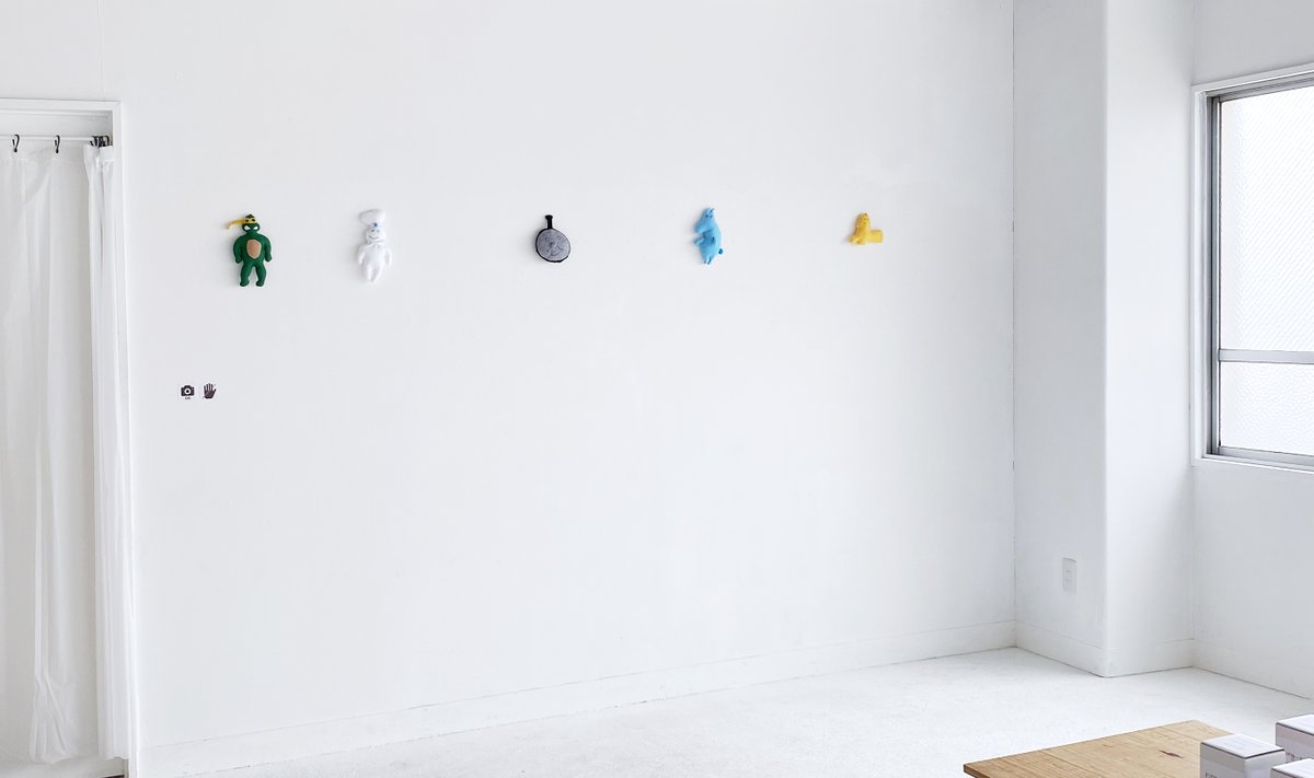 Motif Art Gallery 香川県高松市 On Twitter 長谷川有里さんの個展 Ring Ring It S Me がスタートしております 初日からたくさんの人にお越しいただき すでに作品やグッズをご購入いただいております Webサイトにも展示の雰囲気が 分かるよう パノラマ画像を