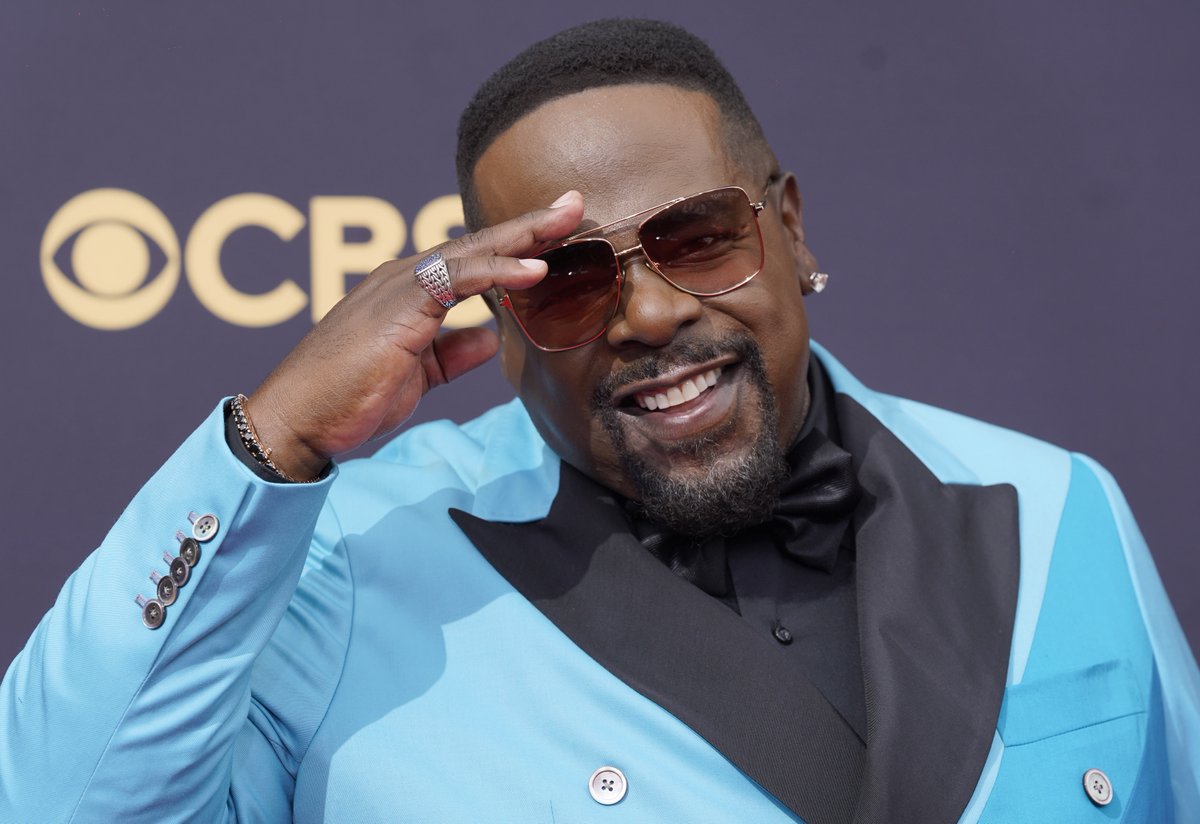 .@CedEntertainer at the #Emmys in The Classic Chain Signet Ring. Shop the look: bit.ly/3o0qd49