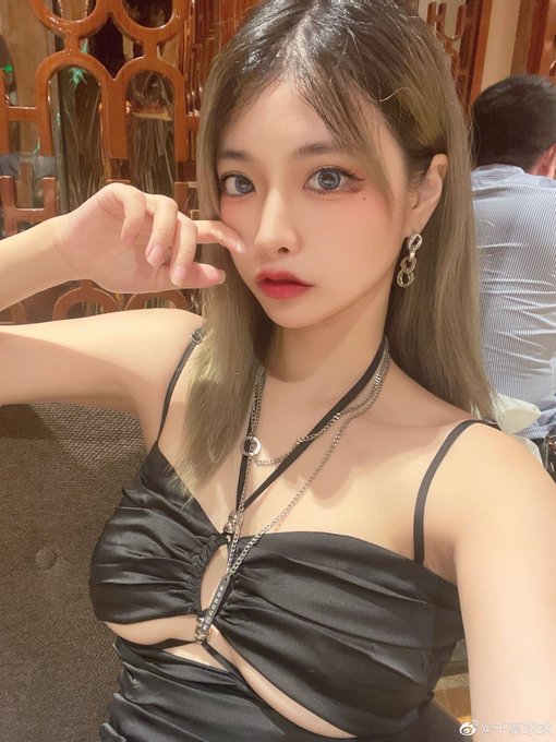 コスプレイヤー千葉チュチュのTwitter画像49