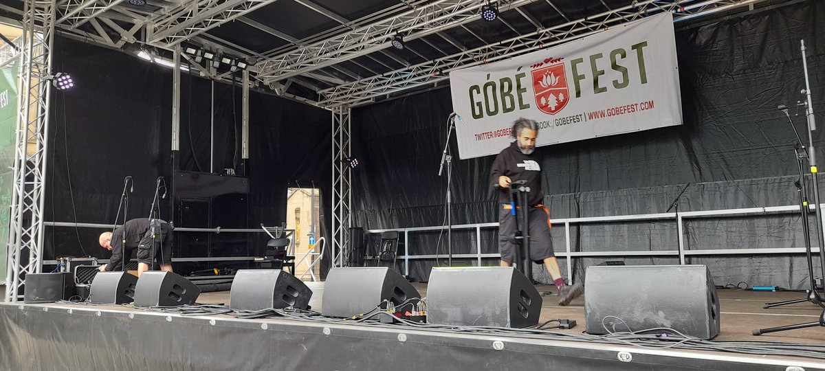 Coleridge2016's tweet image. On stage at 11.30 in #Gobefest. Really happy to be singing at a LIVE FESTIVAL again after miserable Covid-19... if you are in Manchester come down to Cathedral Square... two days of Hungarian-British cultural celebrations