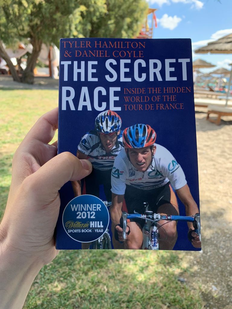 I might be late to the party but what an amazing way to deploy such a shocking story. What a book. What-a-book <a href="/Ty_Hamilton/">Tyler Hamilton</a> <a href="/DanielCoyle/">DanielCoyle</a> 🙌🏽👏🏽 #cycling