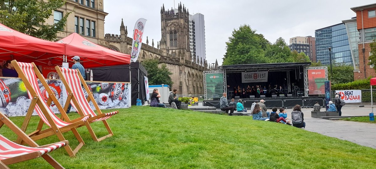 Coleridge2016's tweet image. arrived in #Manchester city centre to sing Welsh and Hungarian songs tomorrow in #Gobefest festival celebrating Hungarian culture in Britain