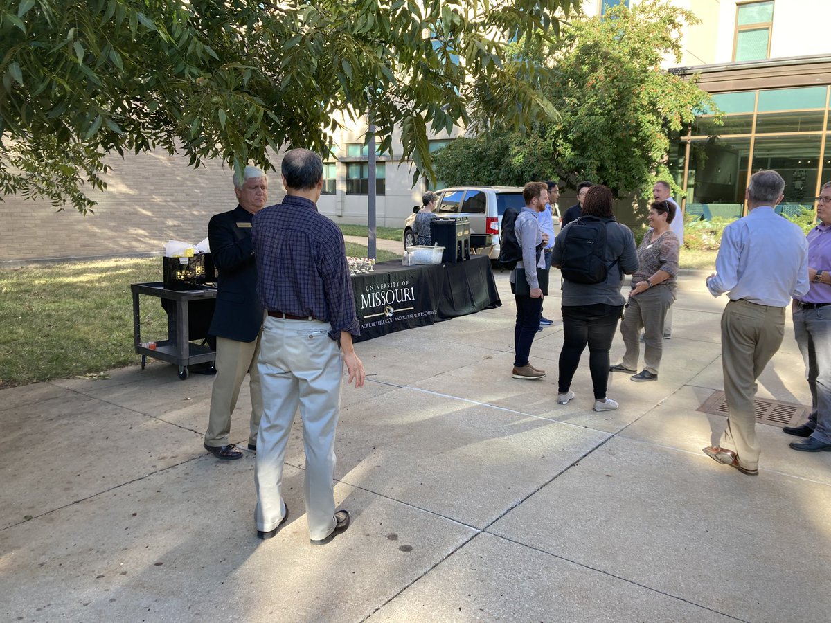 CAFNRDean's tweet photo. Great to visit with our new faculty members yesterday! Glad to have you here on our #DriveToDistinction! #CAFNRproud https://t.co/f8uRpD2Z4e