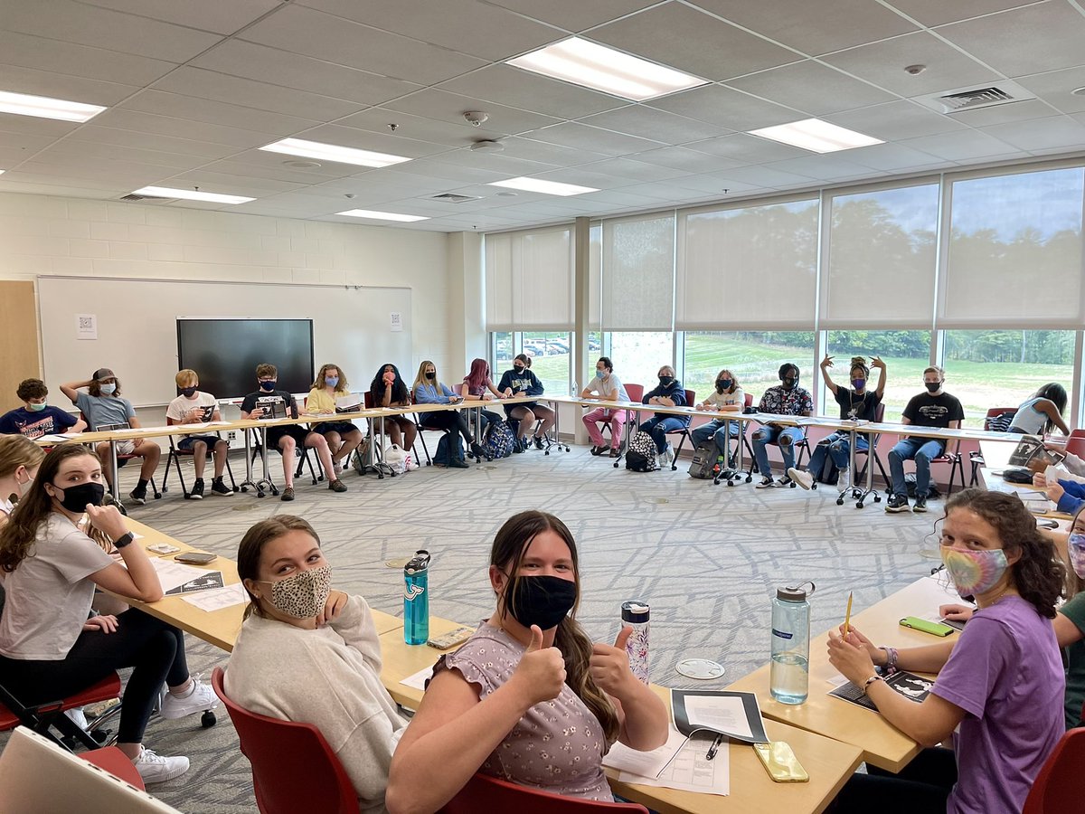 The Cardinal Players tweet media