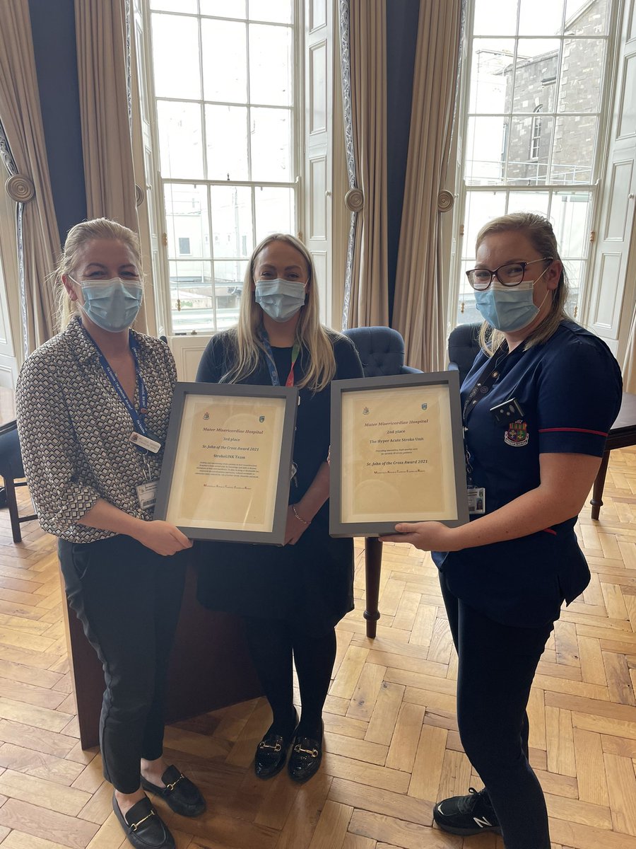 Congrats to the #StrokeLINK and @MaterStroke HASU teams who were awarded prizes at the SJC awards today. Thank you to @MaterTrauma @slaintecare @OPS_Ireland @roinnslainte @HSELive who had the foresight to support these world class hyper acute and transitional care programmes.