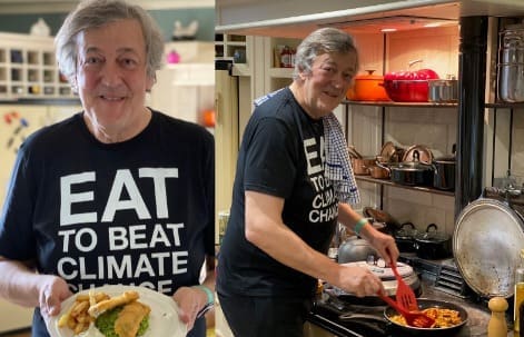 THANK YOU @stephenfry for being 1 of 18 celebrities who wrote to @cop26uk, urging them to acknowledge that intensive animal agriculture is detrimental to our planet 🐄💨🌏  YOU can help! #Eatfortheplanet to make a difference & SIGN our petition: hsi.org/thecowintheroom📸:@vegsoc