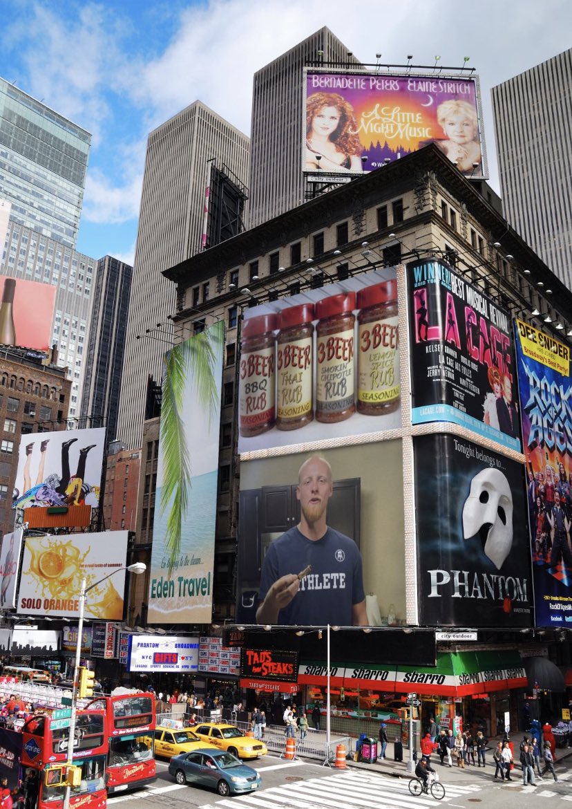 3beerrub's tweet image. Promoting that 3 Beer Rub partnership with @anthony_beck4 in Times Square BECK20 at checkout saves you 20% #supportsmallbusiness