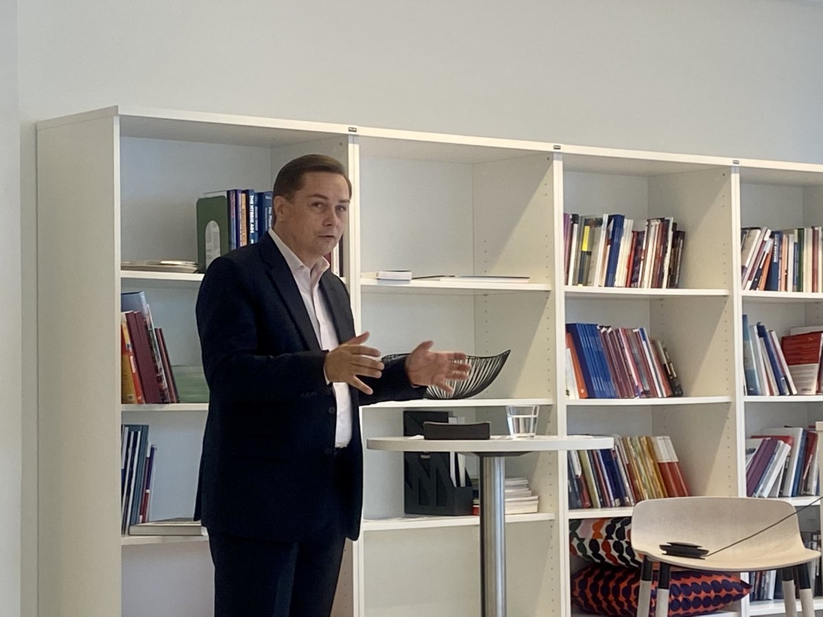 markuskokko's tweet image. - You may find non-state actors promoting malign foreign interests among the civil society, business &amp;amp; other sectors of the society, briefs @HybridCoE collegue Janne Jokinen the rest of the staff in our internal training. #learningfromcolleagues