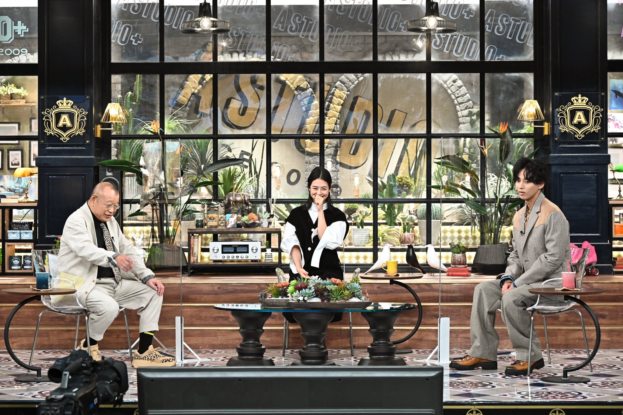 E_-Pyf2VkAITcLr?format=jpg&name=large