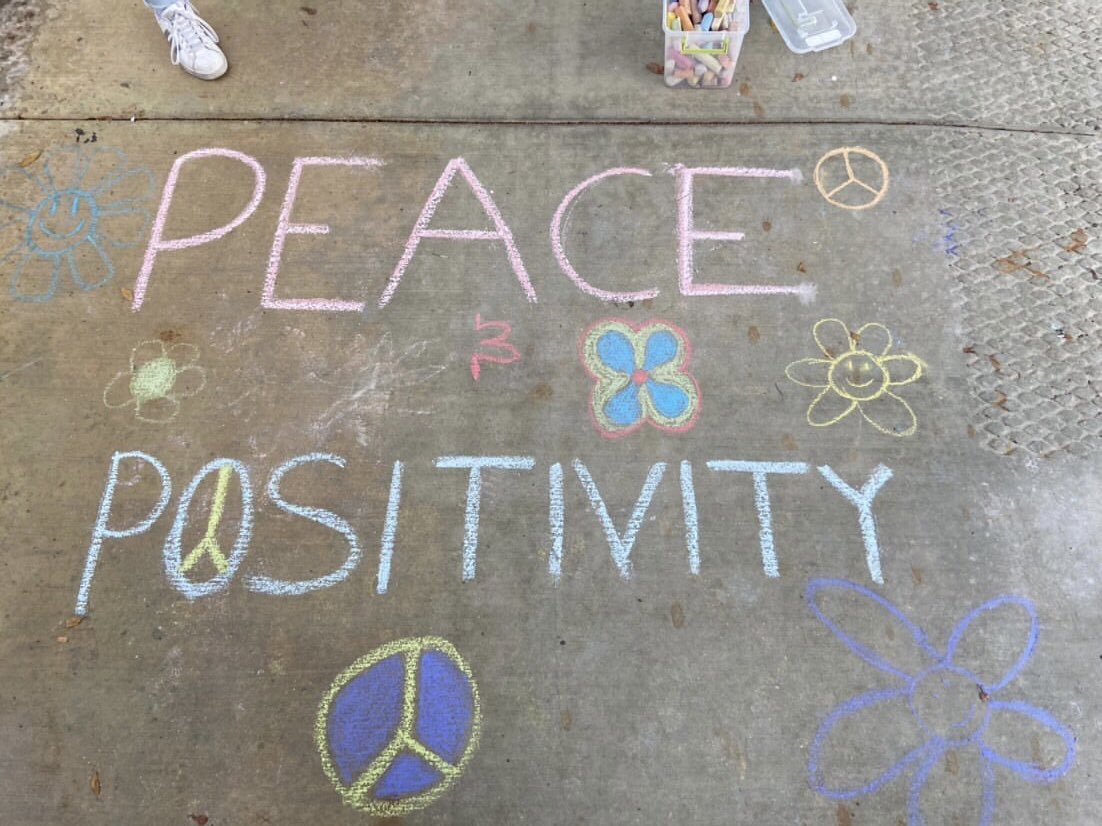 ChoozPeace's tweet photo. 275+ boxes of chalk distributed for Choose Peace Week! Check out some of the #Chalk4PEACE artwork!
@WCYMiddleSchool @myPBHS @FalconCove @6Collegiate
@browardschools Keep sharing with us 🤩 https://t.co/HU6Jw4cAWe