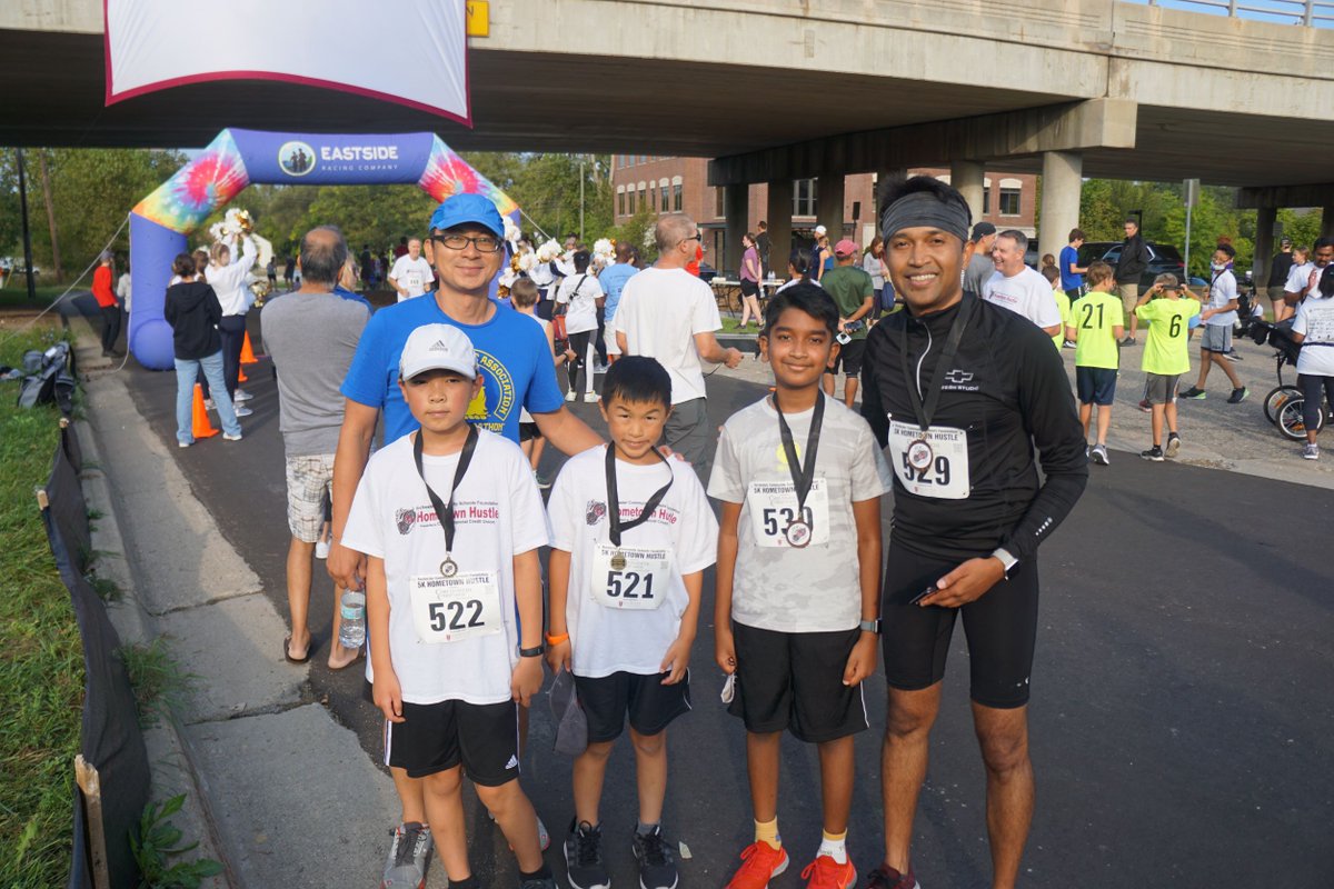 RCSFoundation2's tweet photo. We hope the Hometown Hustle becomes an annual family tradition for you and yours! We were happy to host 1,168 runners/walkers, with 845 in person and 323 choosing virtual participation.  It was a day of great smiles as we made a difference for RCS students! #RCSFcares #RCSpride https://t.co/zVhMykuS4x