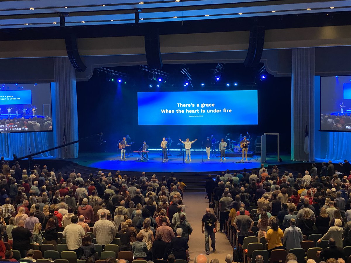 GMCPastor's tweet image. Day 2 of @newroomconf and the tears are already flowing. #HowGreatIsOurGod.