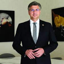 DRDERRICKRANDY3's tweet image. 