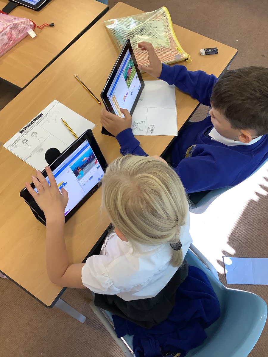 MrsWilliamsCMP's tweet image. This week we’ve also been using scratch to create our own animations - great fun! @Carrmillprimary #teamcarrmill #carrmillcomputing