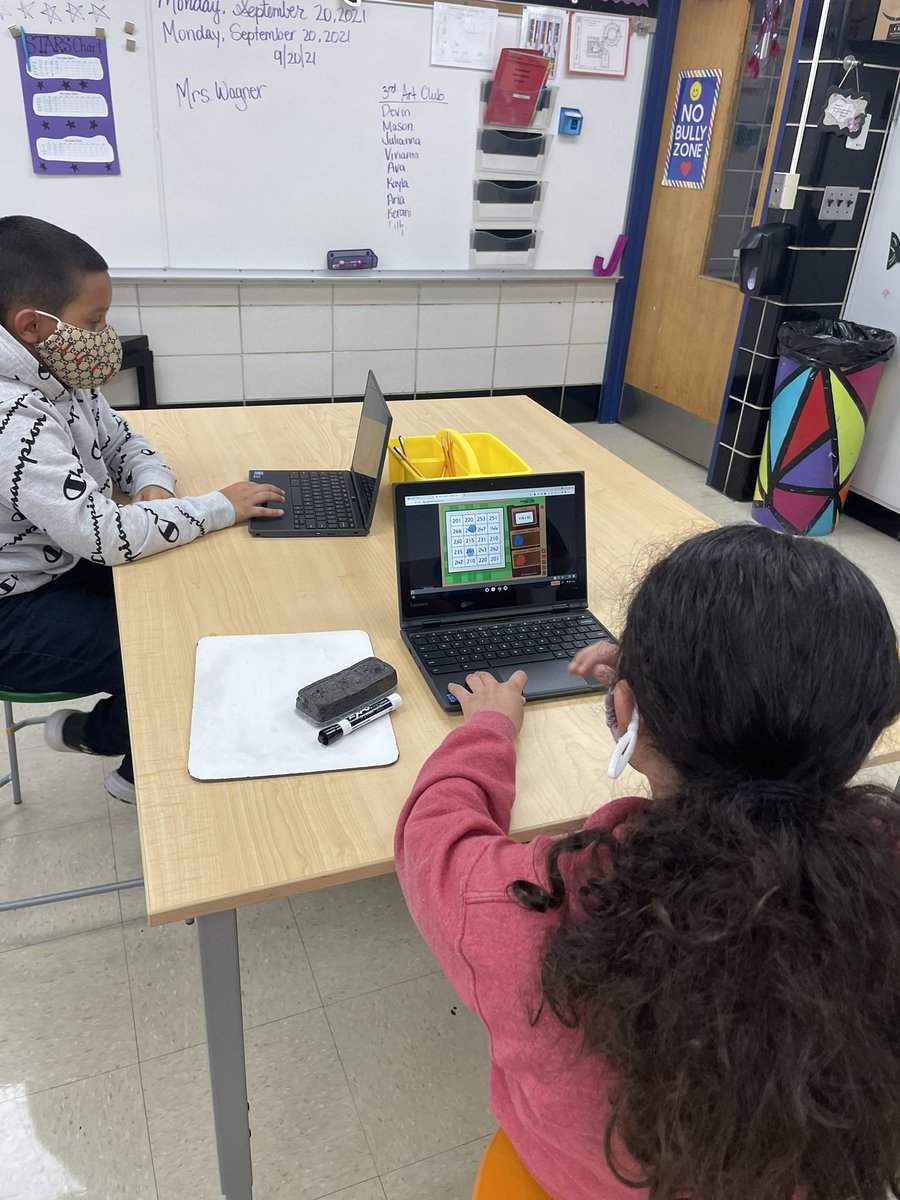 MsKovatchis's tweet photo. Playing “Jump On” with a partner to practice using the standard algorithm with addition! Students did a great job using strategies in their head and showing their work! #origo #wdsd7 https://t.co/tuGdgH3ZXH