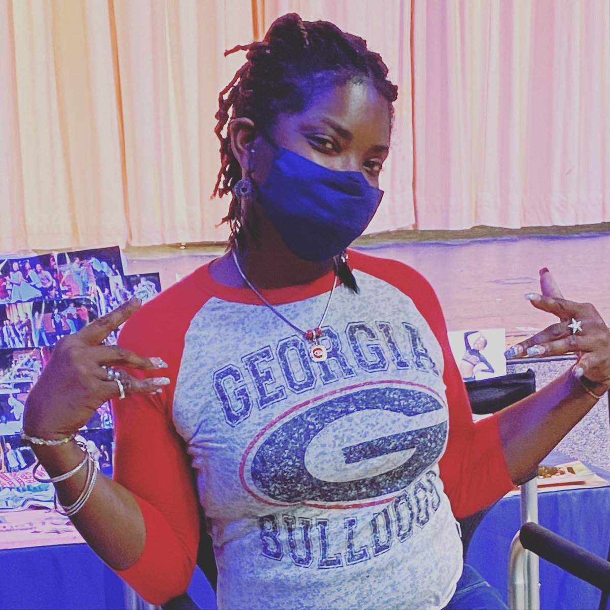 fsu_gearup's tweet photo. Who’s showing off their College GEAR? @eesmithhigh that’s who! The wonderful staff helping @fsu_gearup  celebrate #NationalGEARUPWeek #GEARUPWorks #iHeartGEARUP https://t.co/HYKrh8DoYr