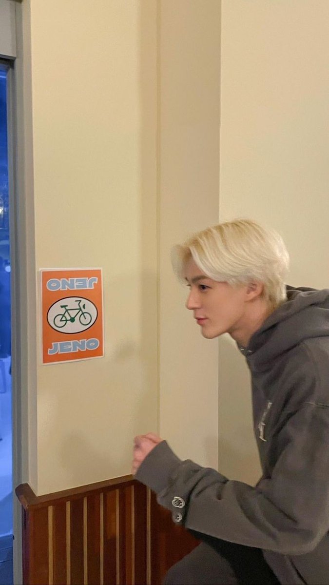 bxpnsve's tweet photo. 🔞tw/ mature cont, nsfw
-tes ombak

"Mau susu gaa?"
-jeno au https://t.co/vwtIVSpTqY