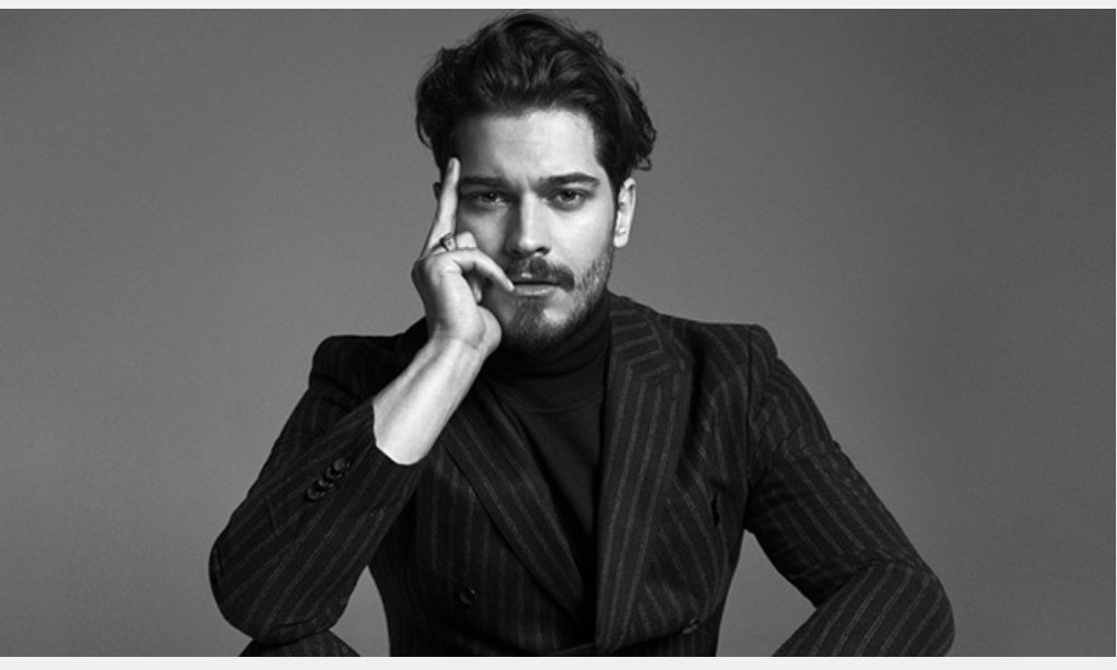 ....aspettando la foto con 31 candeline 
<a href="/cagatayulusoyy/">Çağatay Ulusoy</a>
