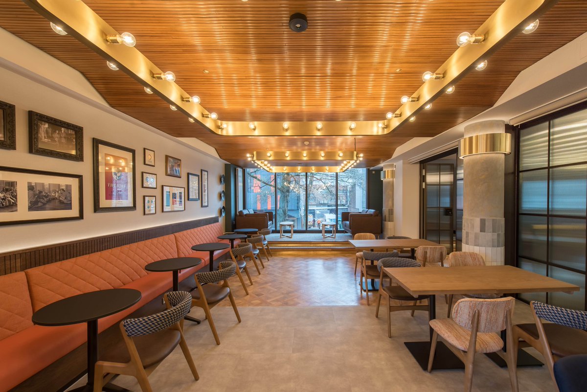 69mag's tweet image. .@BelgradeTheatre has announced they will be officially launching their new Nineteen 58 bar on Tuesday 28th September. 

The launch party will see press and local VIPs alike exploring the new and stunningly decorated Nineteen 58 bar...

69-degrees.co.uk/coventry/belgr…