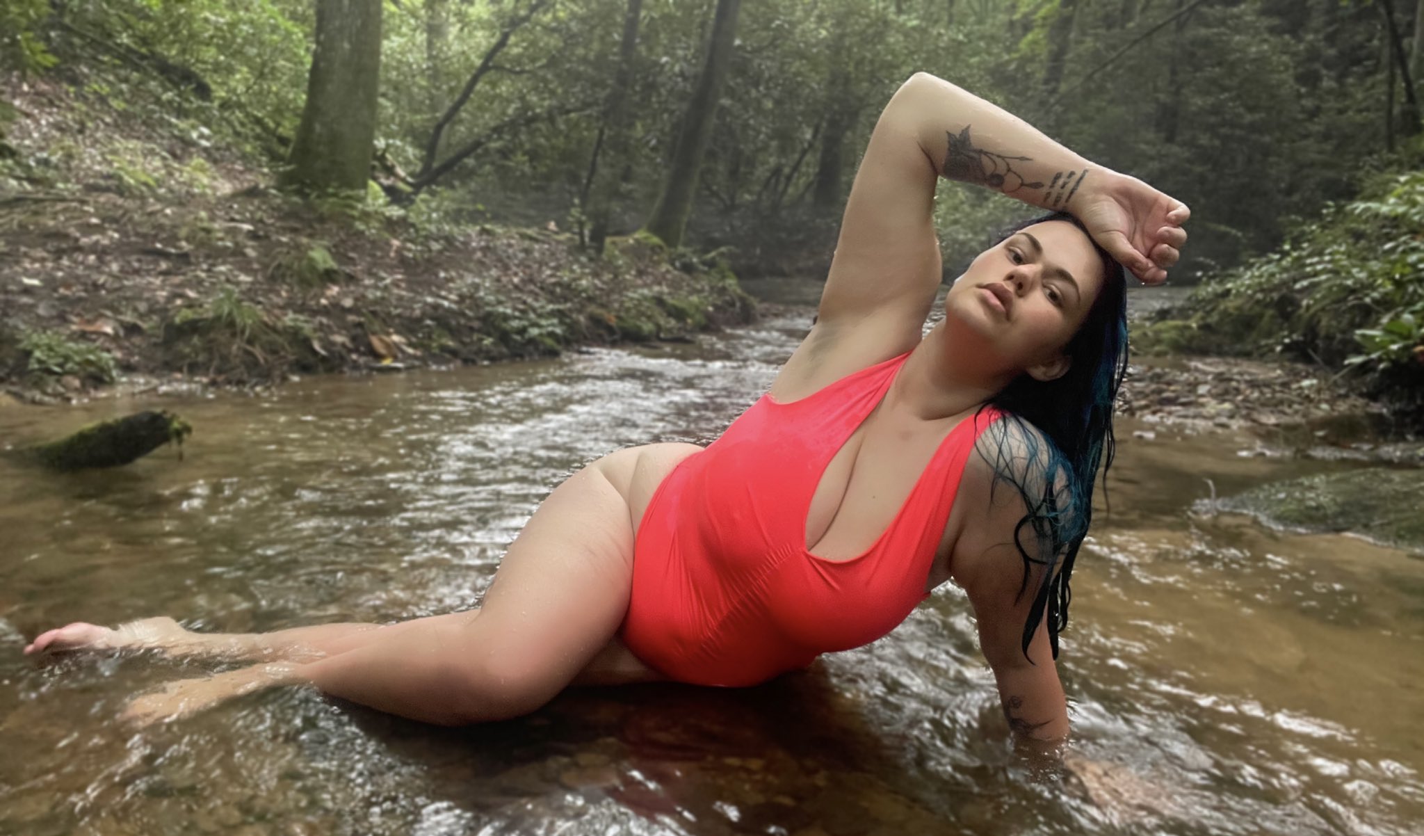 Mama with goodies 😝 on Twitter: "Did a fun photo set!! 🌱 https://t.co